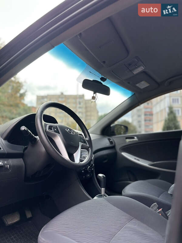 Седан Hyundai Accent 2012 в Харькове