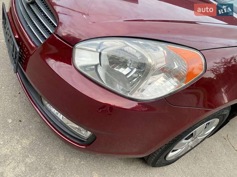 Седан Hyundai Accent 2010 в Виннице
