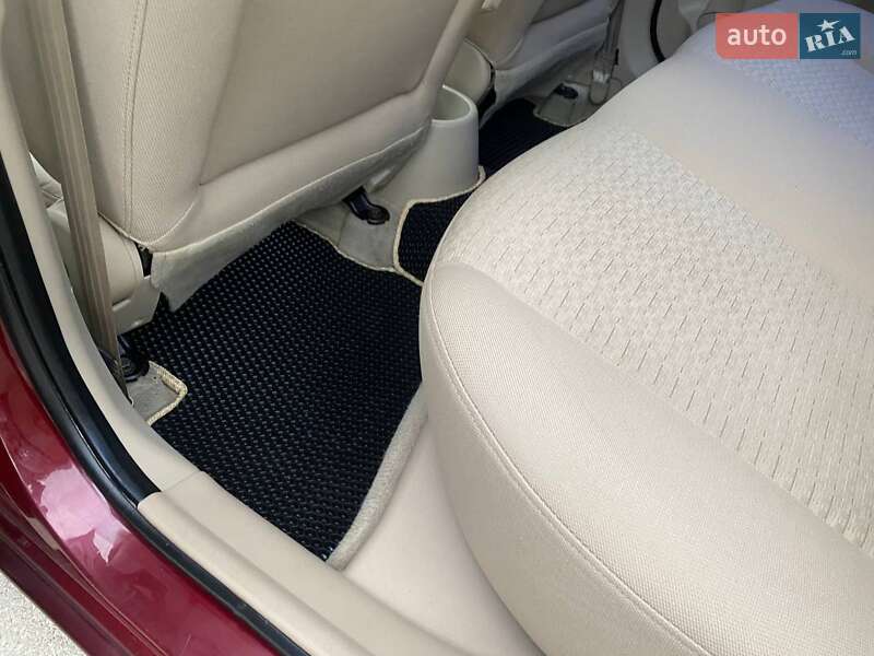 Седан Hyundai Accent 2010 в Виннице