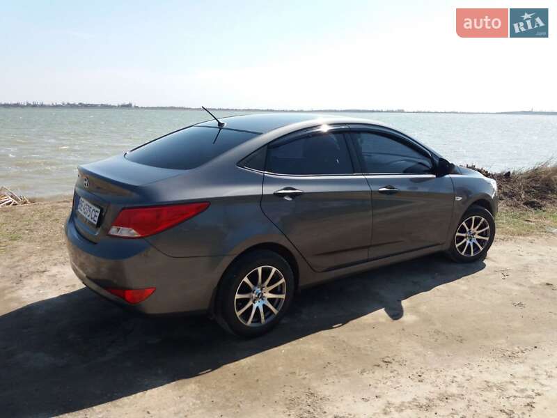Седан Hyundai Accent 2016 в Николаеве