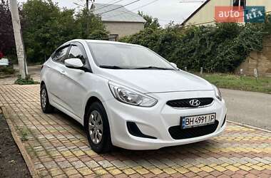 Седан Hyundai Accent 2019 в Одессе