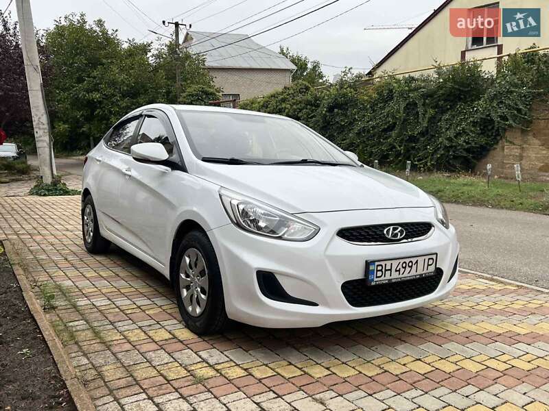 Седан Hyundai Accent 2019 в 