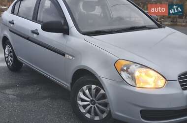 Седан Hyundai Accent 2009 в 