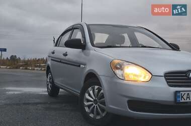 Седан Hyundai Accent 2009 в 