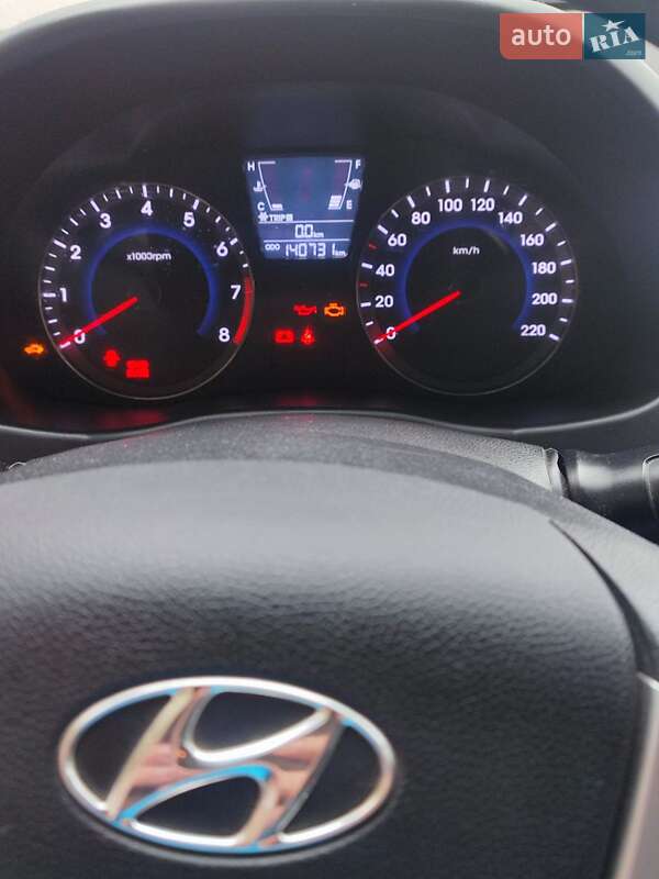 Седан Hyundai Accent 2012 в Житомире