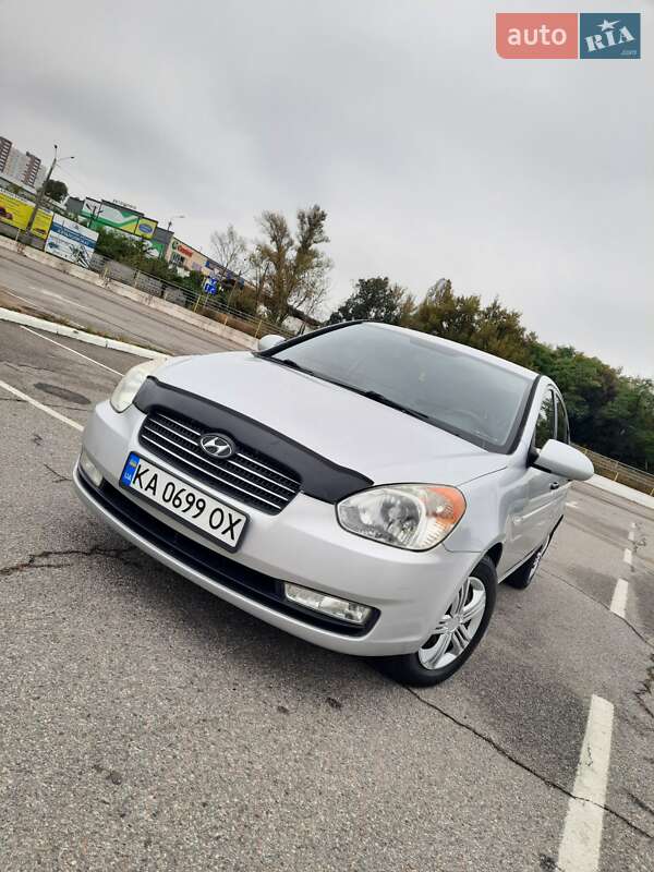 Седан Hyundai Accent 2008 в Киеве