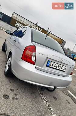 Седан Hyundai Accent 2008 в 