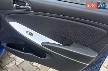 Седан Hyundai Accent 2012 в 