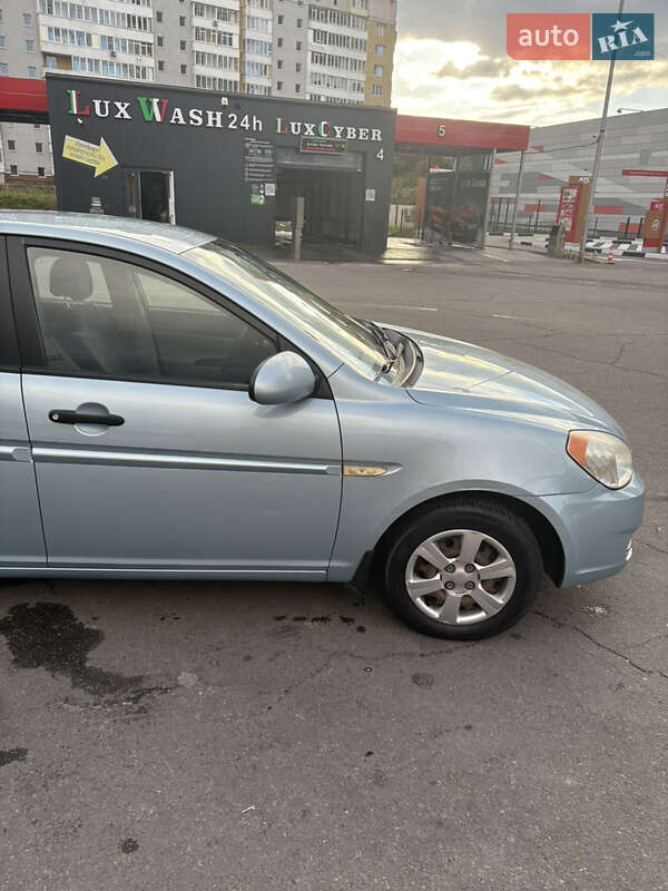 Седан Hyundai Accent 2008 в Львові