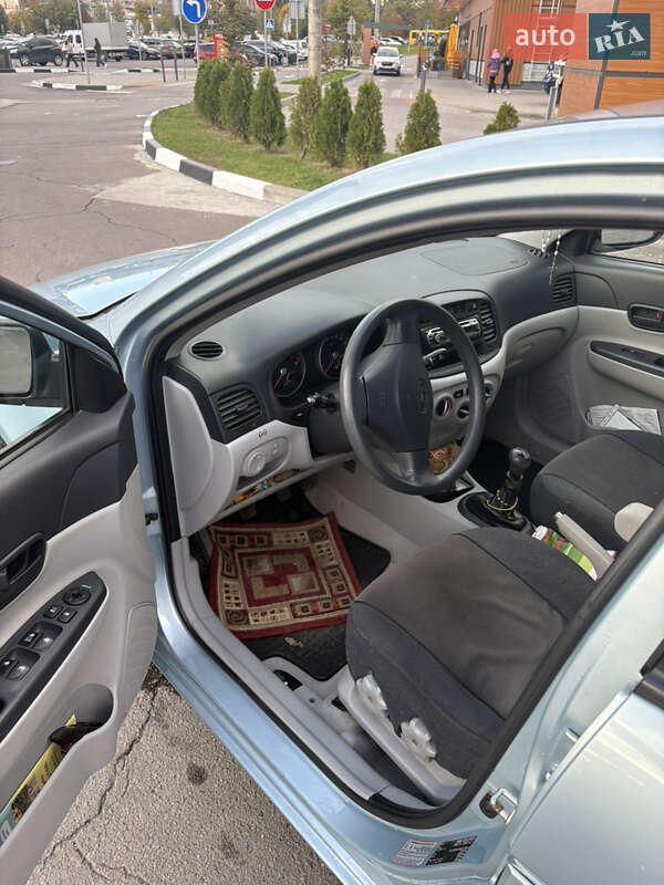 Седан Hyundai Accent 2008 в Львові