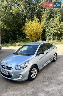 Седан Hyundai Accent 2012 в Харькове