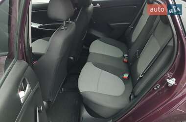 Седан Hyundai Accent 2011 в 