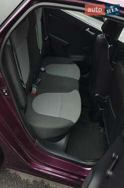 Седан Hyundai Accent 2011 в 