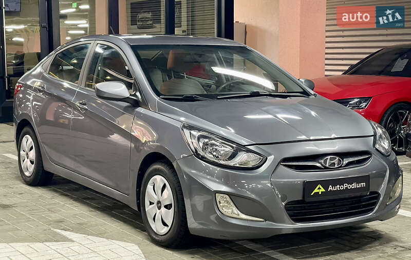 Седан Hyundai Accent 2016 в Киеве фото 4 Седан Hyundai Accent 2016 в Киеве
