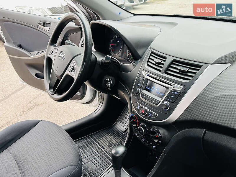 Седан Hyundai Accent 2016 в Харькове