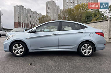 Седан Hyundai Accent 2012 в 