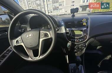 Седан Hyundai Accent 2012 в 
