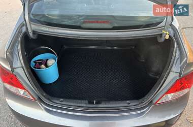 Седан Hyundai Accent 2013 в 
