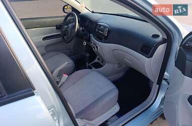 Седан Hyundai Accent 2009 в 