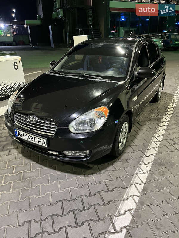 Седан Hyundai Accent 2007 в Днепре