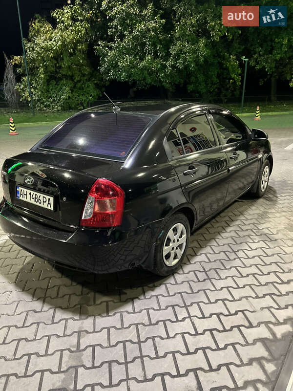 Седан Hyundai Accent 2007 в Днепре