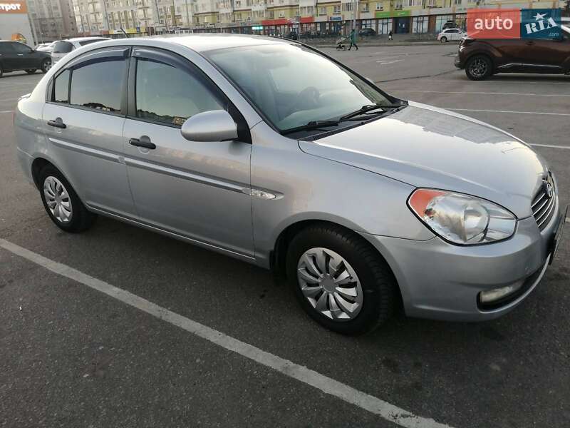 Hyundai Accent 2008
