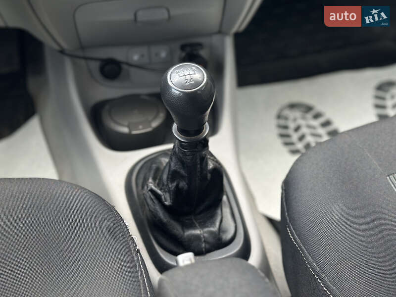 Седан Hyundai Accent 2008 в Шептицькому