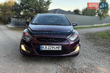 Седан Hyundai Accent 2012 в 