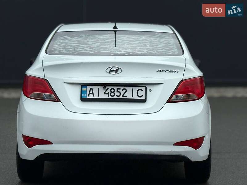 Седан Hyundai Accent 2016 в Киеве