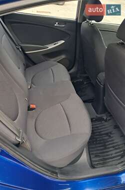 Седан Hyundai Accent 2012 в 