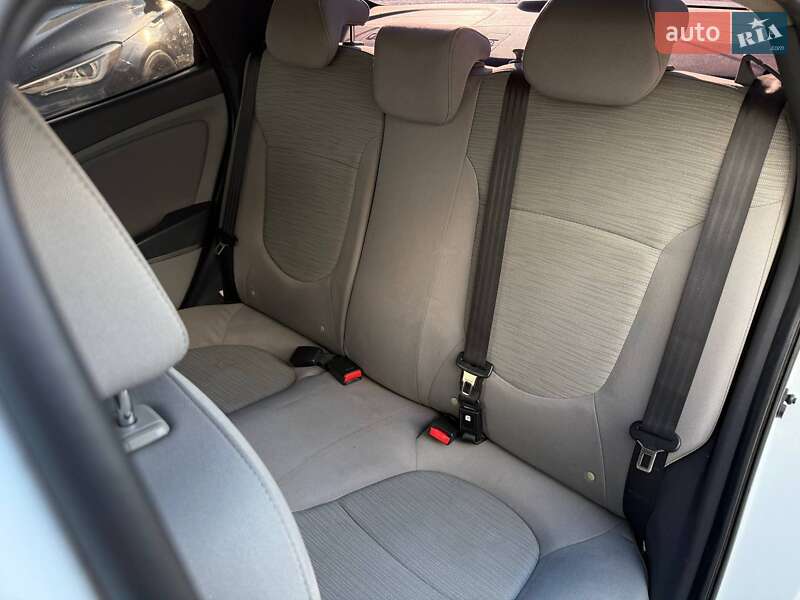 Седан Hyundai Accent 2016 в Одессе