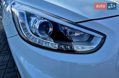 Седан Hyundai Accent 2013 в 