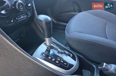 Седан Hyundai Accent 2013 в 