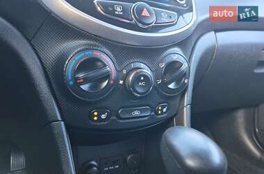 Седан Hyundai Accent 2013 в 