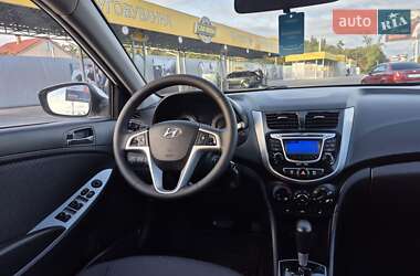 Седан Hyundai Accent 2013 в 