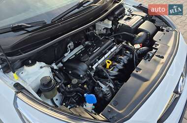 Седан Hyundai Accent 2013 в 