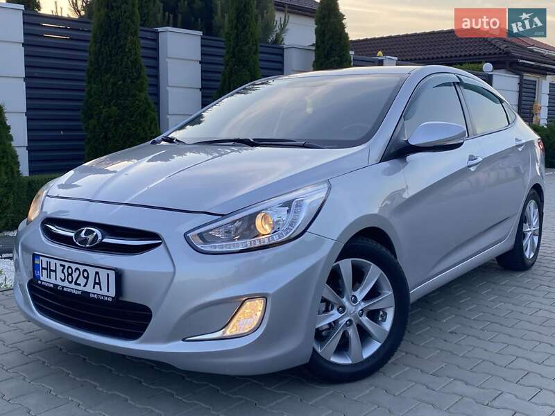 Седан Hyundai Accent 2016 в Одессе