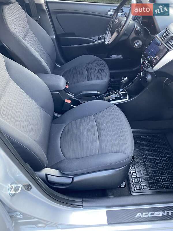 Седан Hyundai Accent 2016 в Одессе