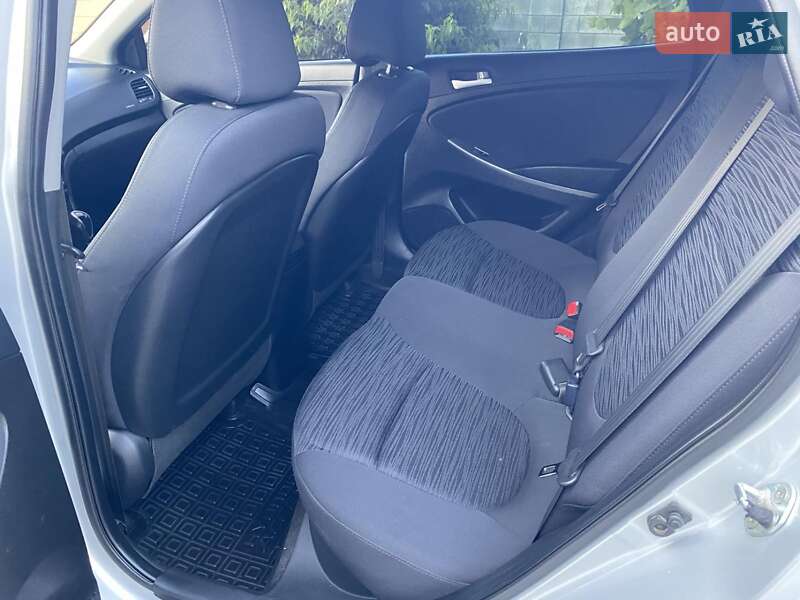Седан Hyundai Accent 2016 в Одессе