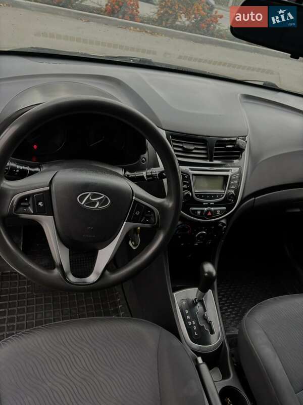Седан Hyundai Accent 2011 в Бородянке фото 11 Седан Hyundai Accent 2011 в Бородянке