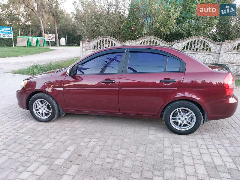Седан Hyundai Accent 2008 в Кицмани фото 5 Седан Hyundai Accent 2008 в Кицмани