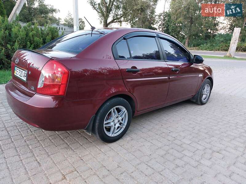 Седан Hyundai Accent 2008 в Кицмани фото 12 Седан Hyundai Accent 2008 в Кицмани