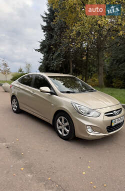 Седан Hyundai Accent 2012 в Житомирі