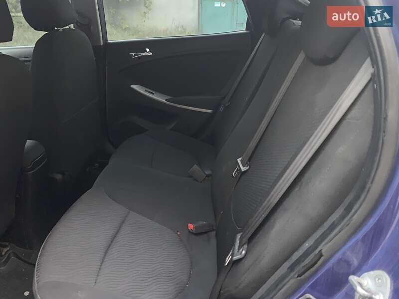 Седан Hyundai Accent 2011 в Києві фото 18 Седан Hyundai Accent 2011 в Києві