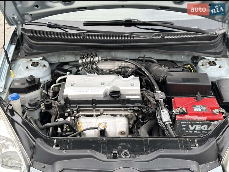 Седан Hyundai Accent 2008 в Тернополе