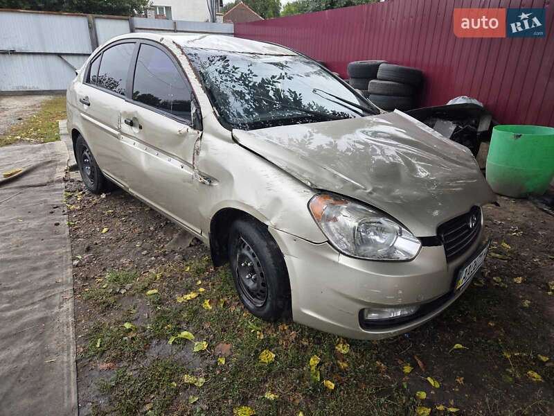 Седан Hyundai Accent 2008 в Киеве