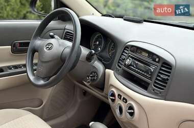 Седан Hyundai Accent 2008 в 