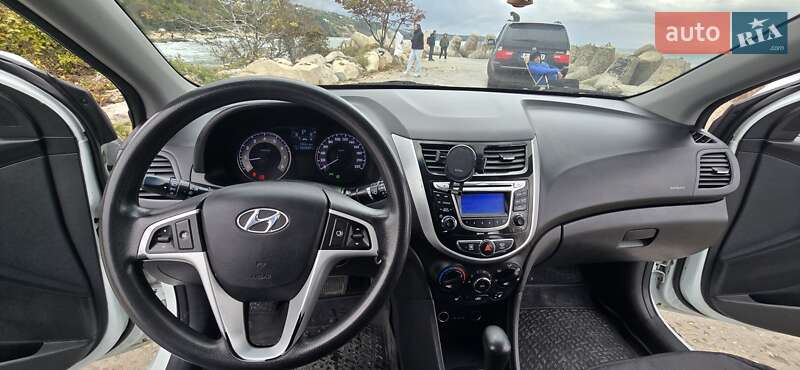 Седан Hyundai Accent 2011 в Одессе