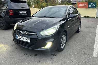 Седан Hyundai Accent 2012 в 