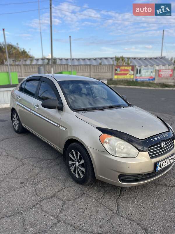 Седан Hyundai Accent 2008 в Кременчуге